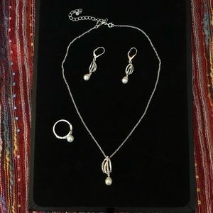 Avon Necklace, Earrings and Ring